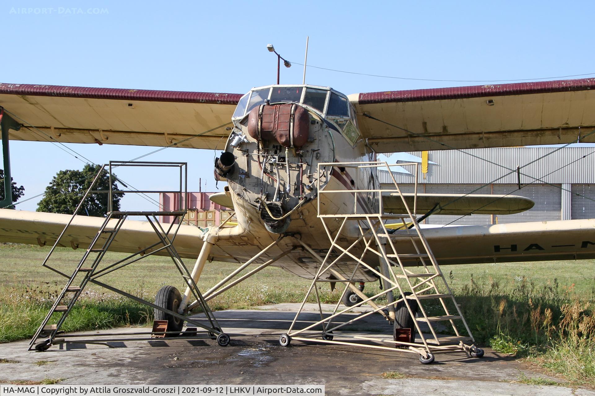 HA-MAG, Antonov (PZL-Mielec) An-2P C/N 1G114-36, LHKV Kapsújlak Airport, Hungary