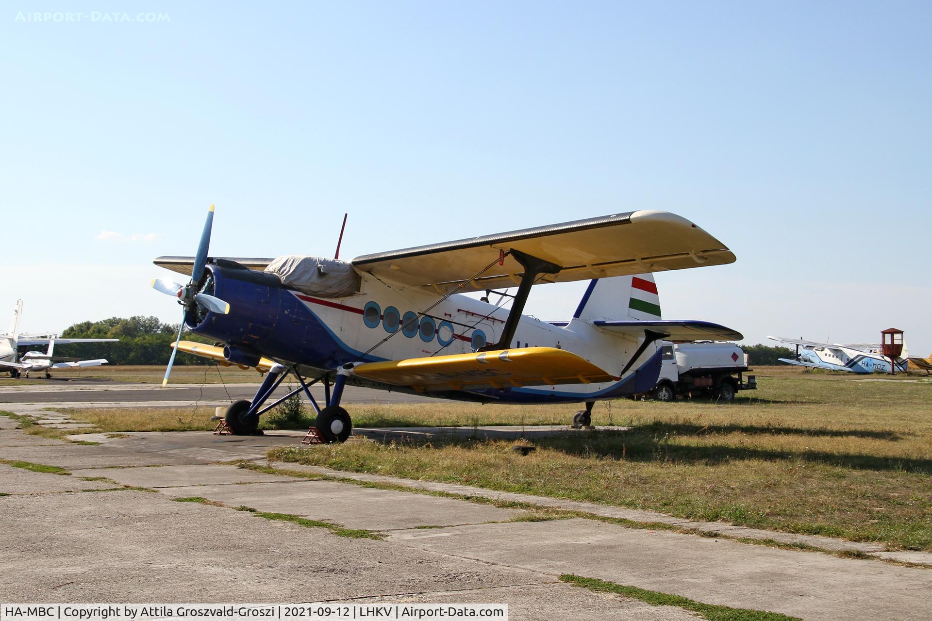 HA-MBC, 1975 PZL-Mielec An-2R C/N 1G161-08, LHKV Kapsújlak Airport, Hungary