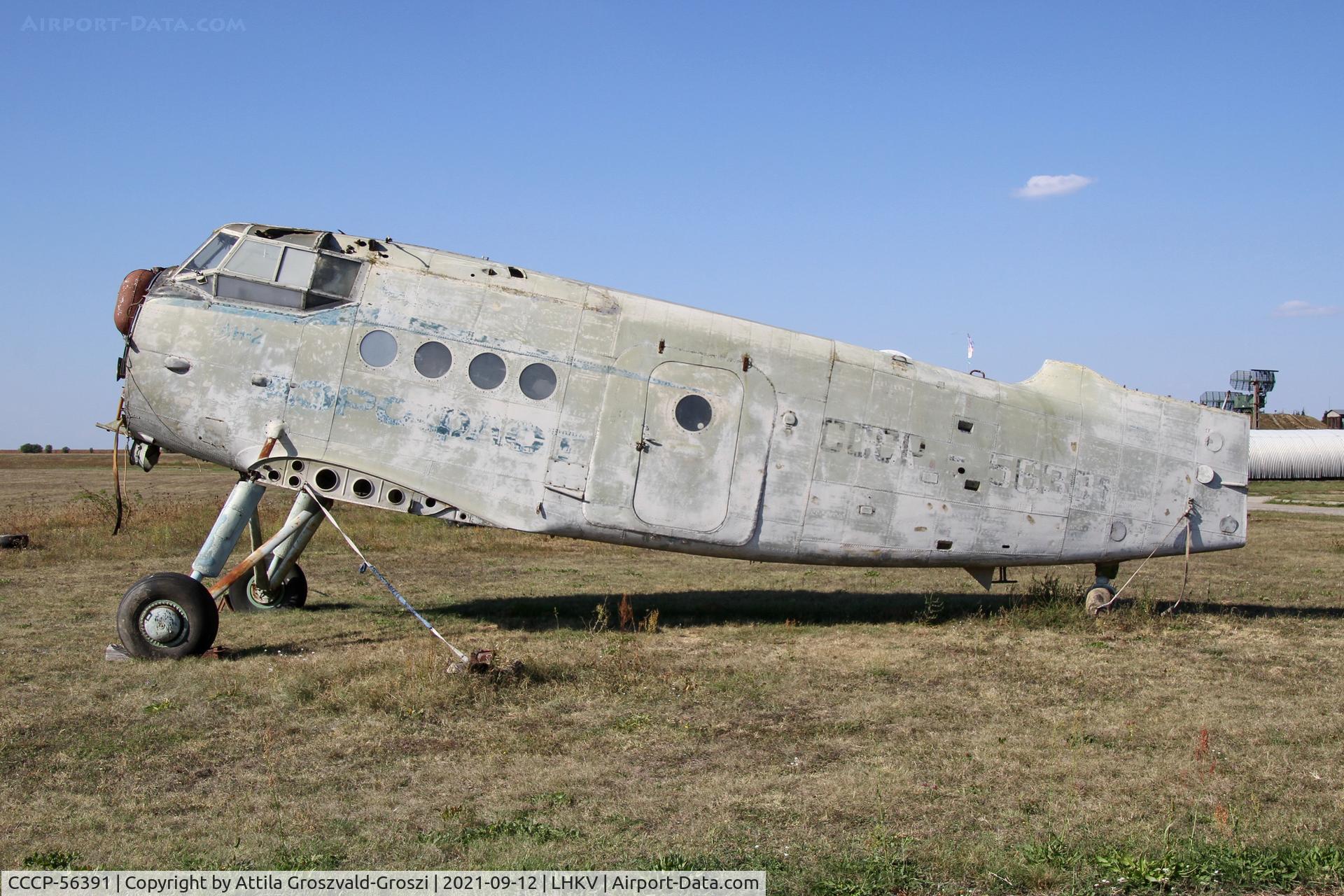 CCCP-56391, 1978 PZL-Mielec An-2R C/N 1G180-21, LHKV Kapsújlak Airport, Hungary