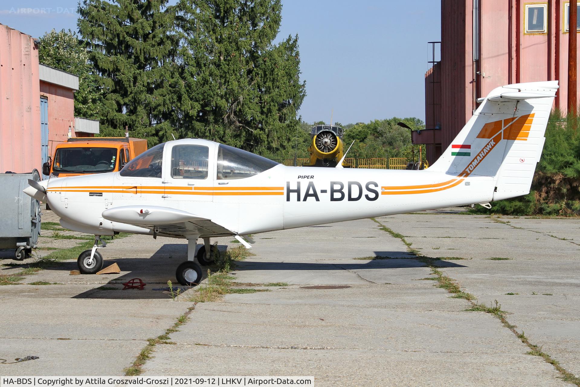 HA-BDS, Piper PA-38-112 Tomahawk Tomahawk C/N 38-78A0176, LHKV Kapsújlak Airport, Hungary