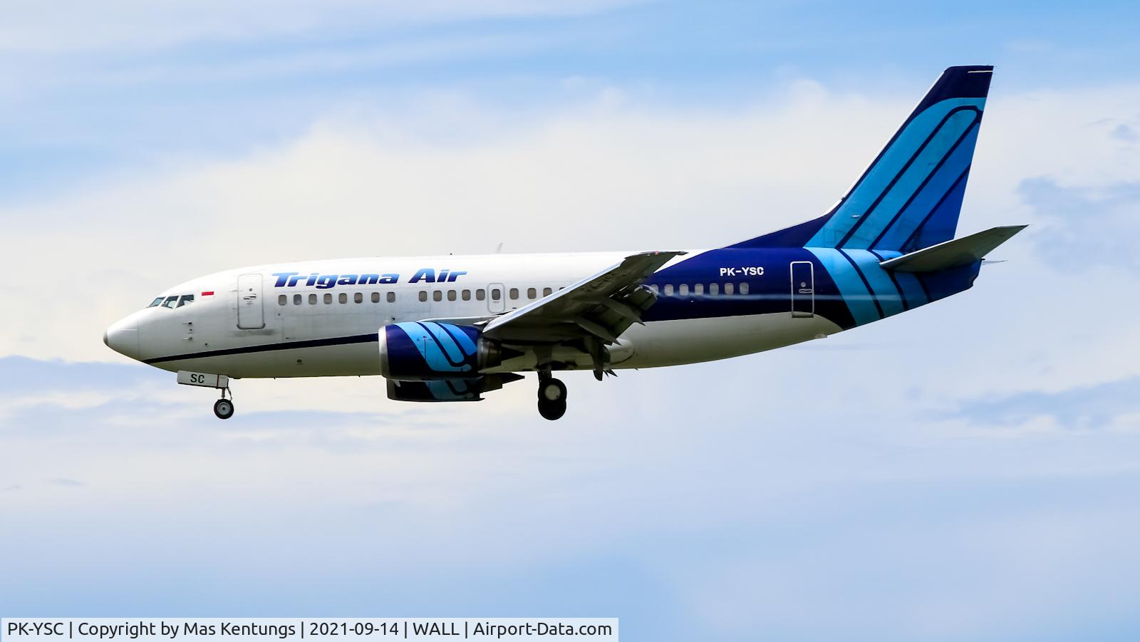 PK-YSC, 1983 Boeing 737-228 C/N 23004, This photo were taken at Balikpapan