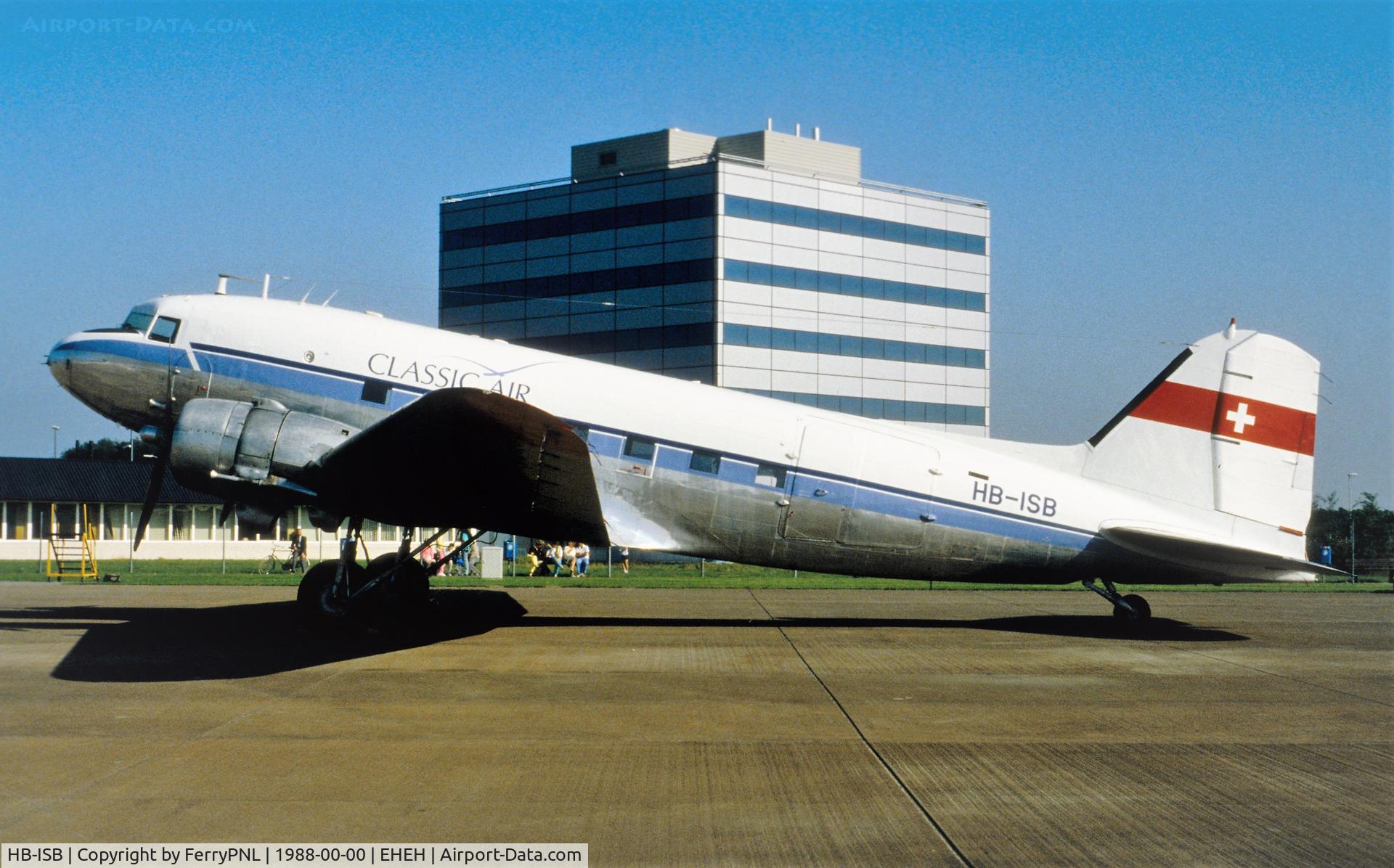 HB-ISB, 1942 Douglas DC3C-S1C3G (C-47) C/N 4666, Dakota in EIN