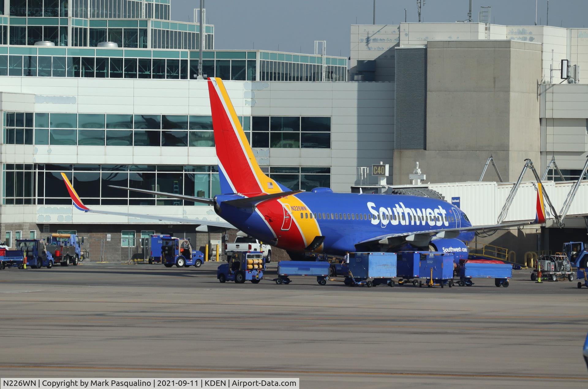 N226WN, 2005 Boeing 737-7H4 C/N 32494, Boeing 737-7H4