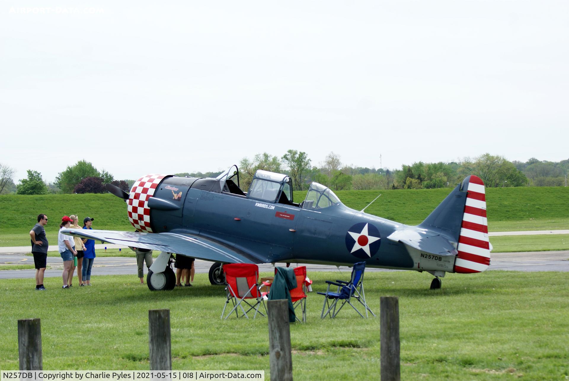 N257DB, 1952 North American T-6G Texan C/N 182-600, .