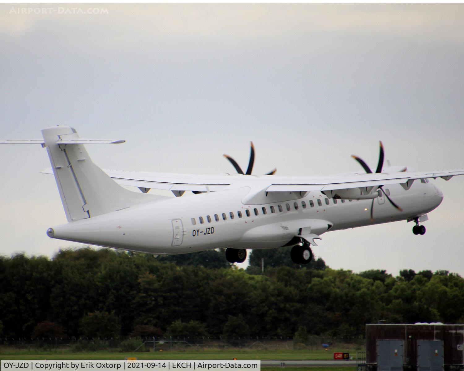 OY-JZD, 2013 ATR 72-600 (72-212A) C/N 1131, OY-JZD taking off rw 22R