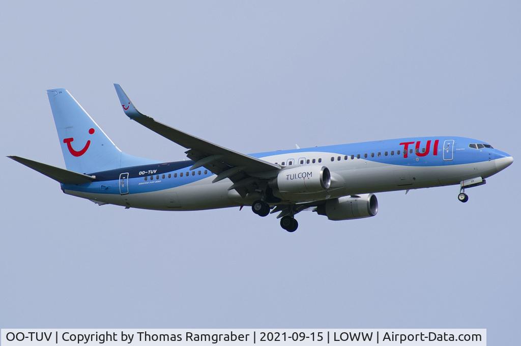 OO-TUV, 2011 Boeing 737-86J C/N 36883, TUi Airlines Belgium Boeing 737-800
