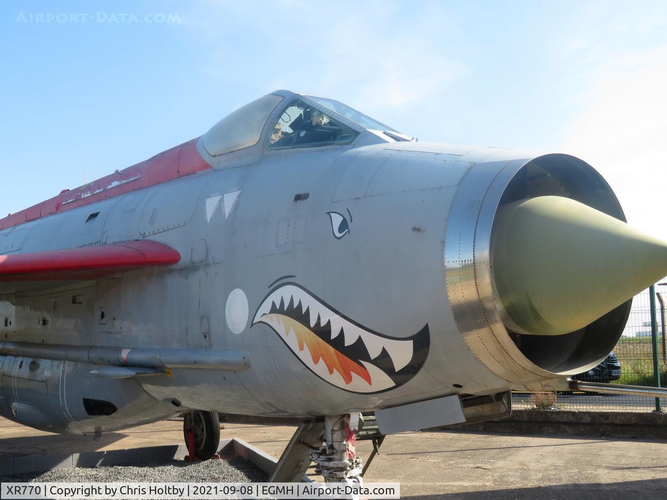 XR770, 1965 English Electric Lightning F.6 C/N 95235, Displayed in its original 5 Squadron livery