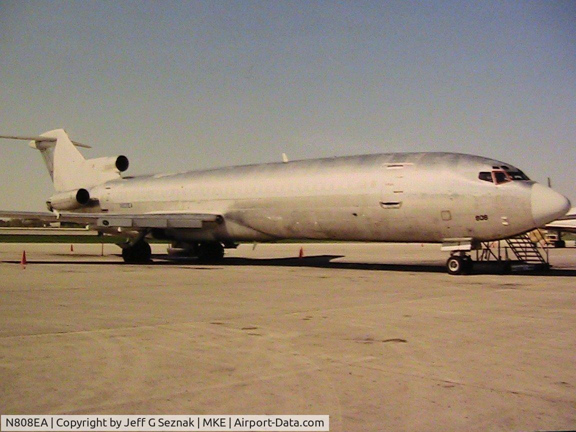 N808EA, 1980 Boeing 727-225F C/N 22439, When it was called the Silver Bullet in Milwaukee