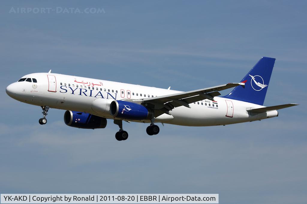 YK-AKD, 1999 Airbus A320-232 C/N 1076, at bru