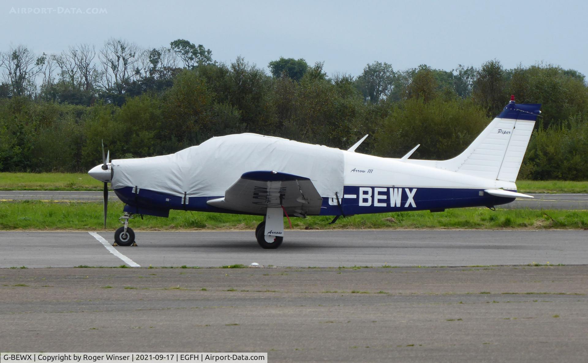 G-BEWX, 1977 Piper PA-28R-201 Cherokee Arrow III C/N 28R-7737070, Visiting Arrow III.
