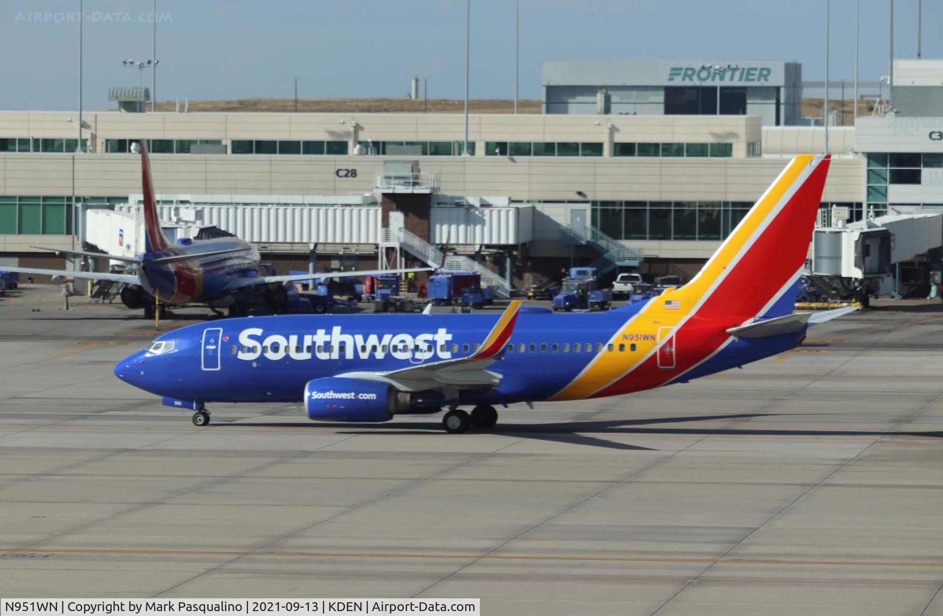N951WN, 2010 Boeing 737-7H4 C/N 36665, Boeing 737-7H4
