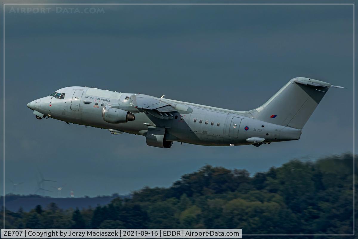 ZE707, 1991 British Aerospace BAe.146-200QC Quick Change C/N E2188, 1991 British Aerospace BAe.146-200QC, c/n: E2188