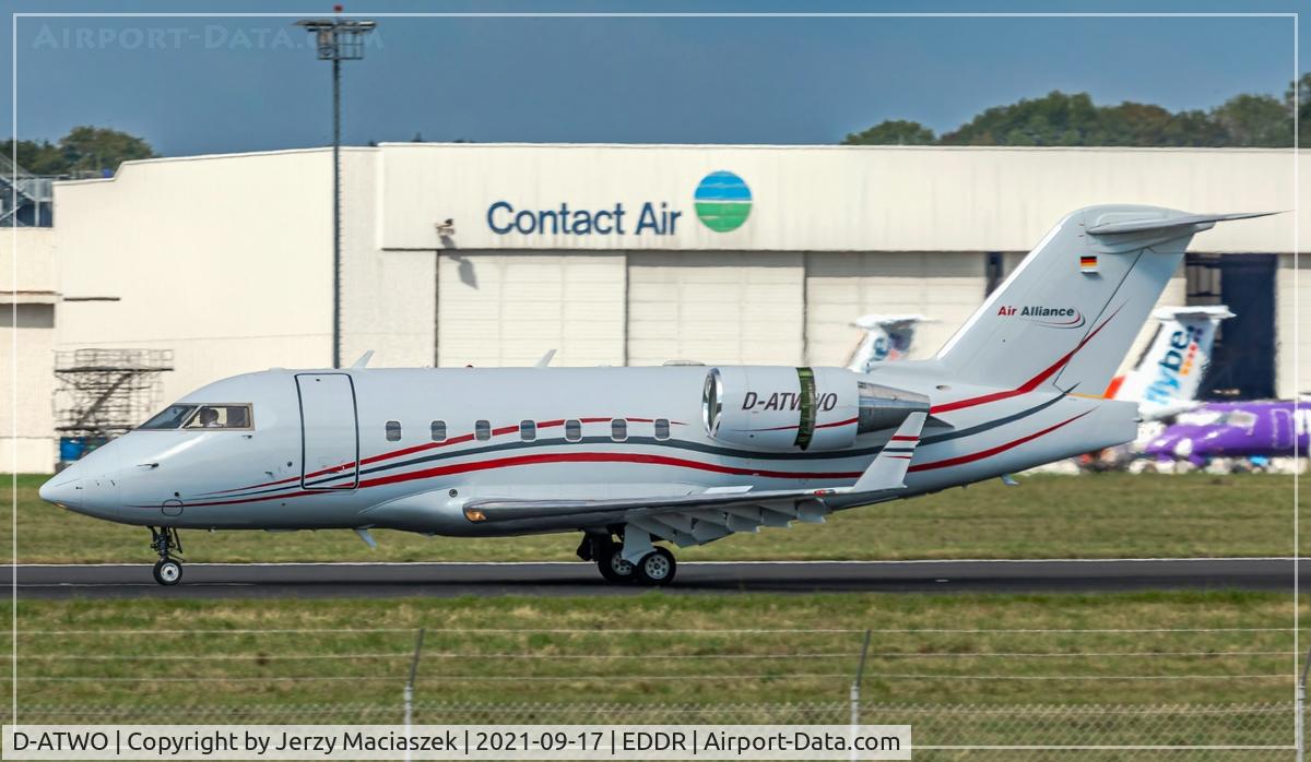 D-ATWO, 2002 Canadair Challenger 604 (CL-600-2B16) C/N 5539, 2002 Canadair Challenger 604 (CL-600-2B16), c/n: 5539