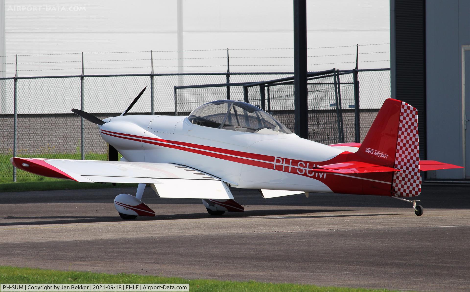 PH-SUM, 1999 Vans RV-4 C/N 554, Lelystad Airport