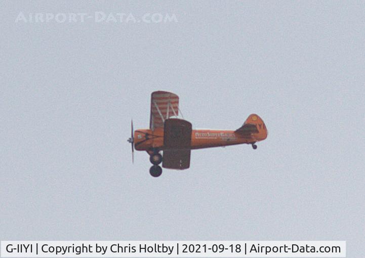 G-IIYI, 1943 Boeing A75N1 (PT17) C/N 75-4645, 1943 Stearman No.5 in the wing-walking team