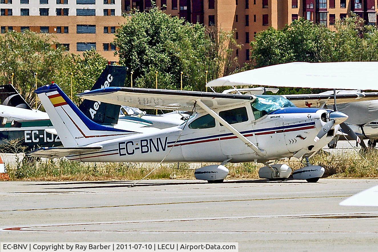 EC-BNV, 1968 Cessna 182L Skylane Skylane C/N 18258852, EC-BNV   Cessna 182L Skylane [182-58852] Madrid-Cuatro Vientos~EC 10/07/2011