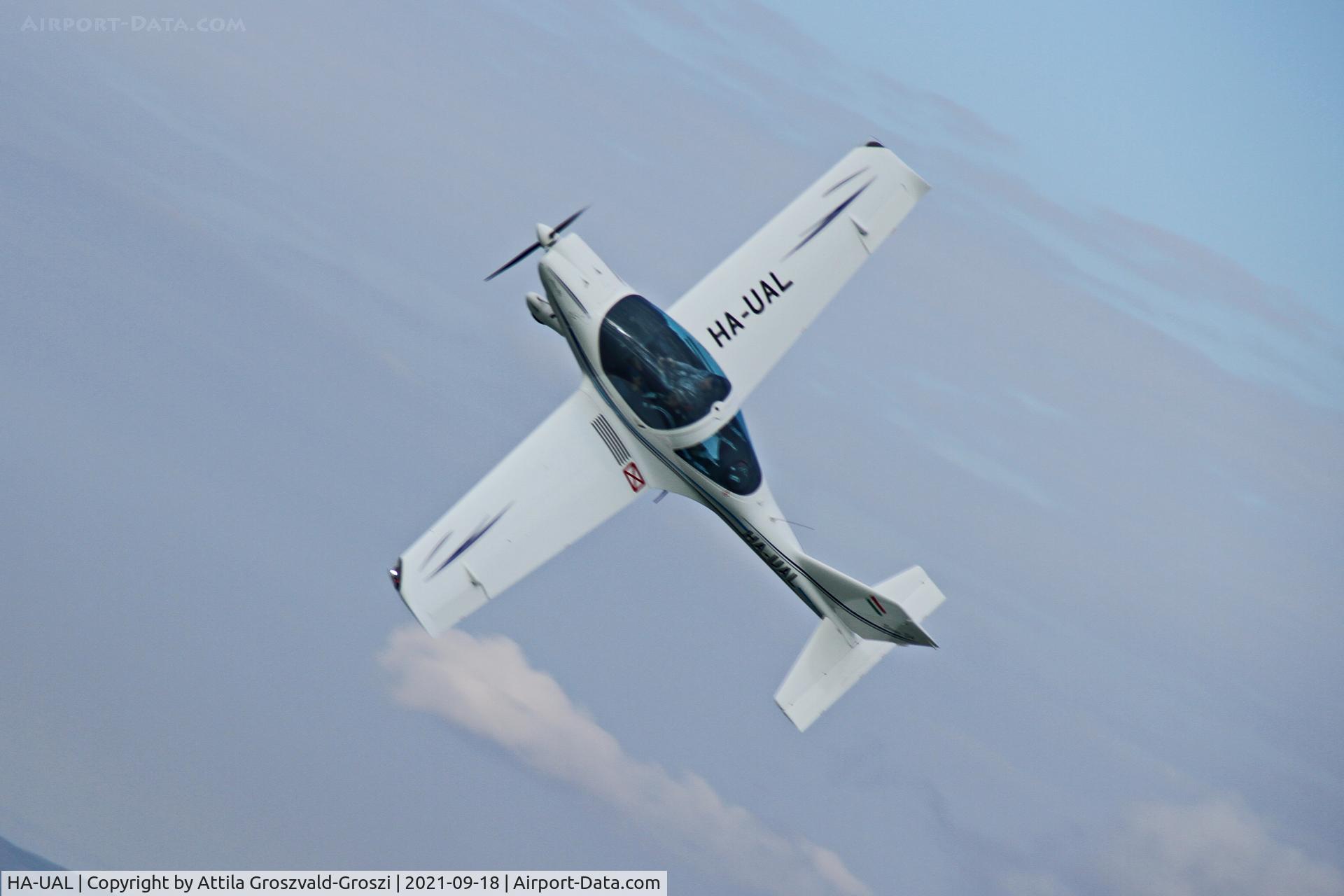 HA-UAL, 2011 TL Ultralight TL-2000 Sting S4 C/N 11ST358, In the airspace of Balatonfüred