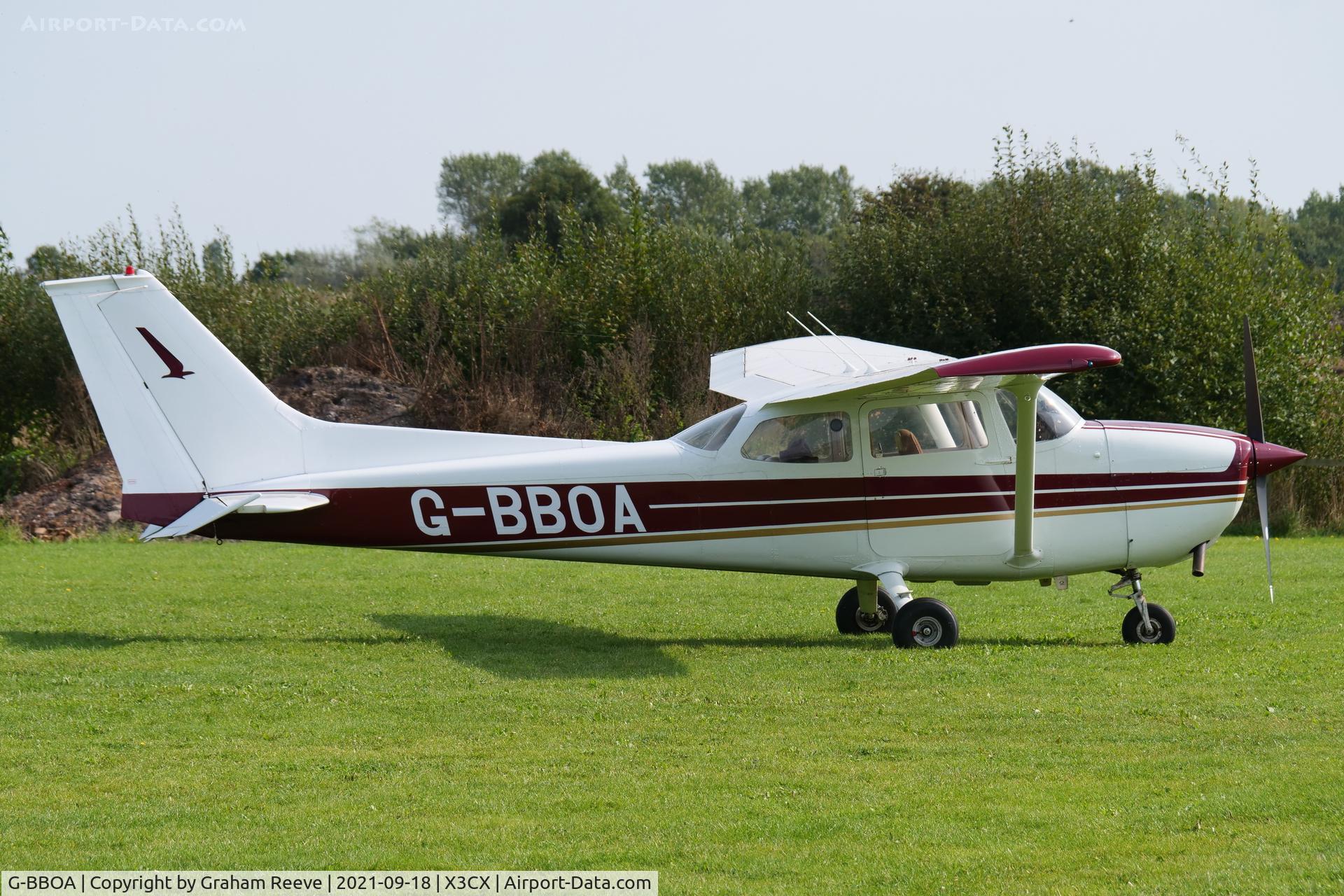 G-BBOA, 1973 Reims F172M Skyhawk Skyhawk C/N 1066, Parked at Northrepps.