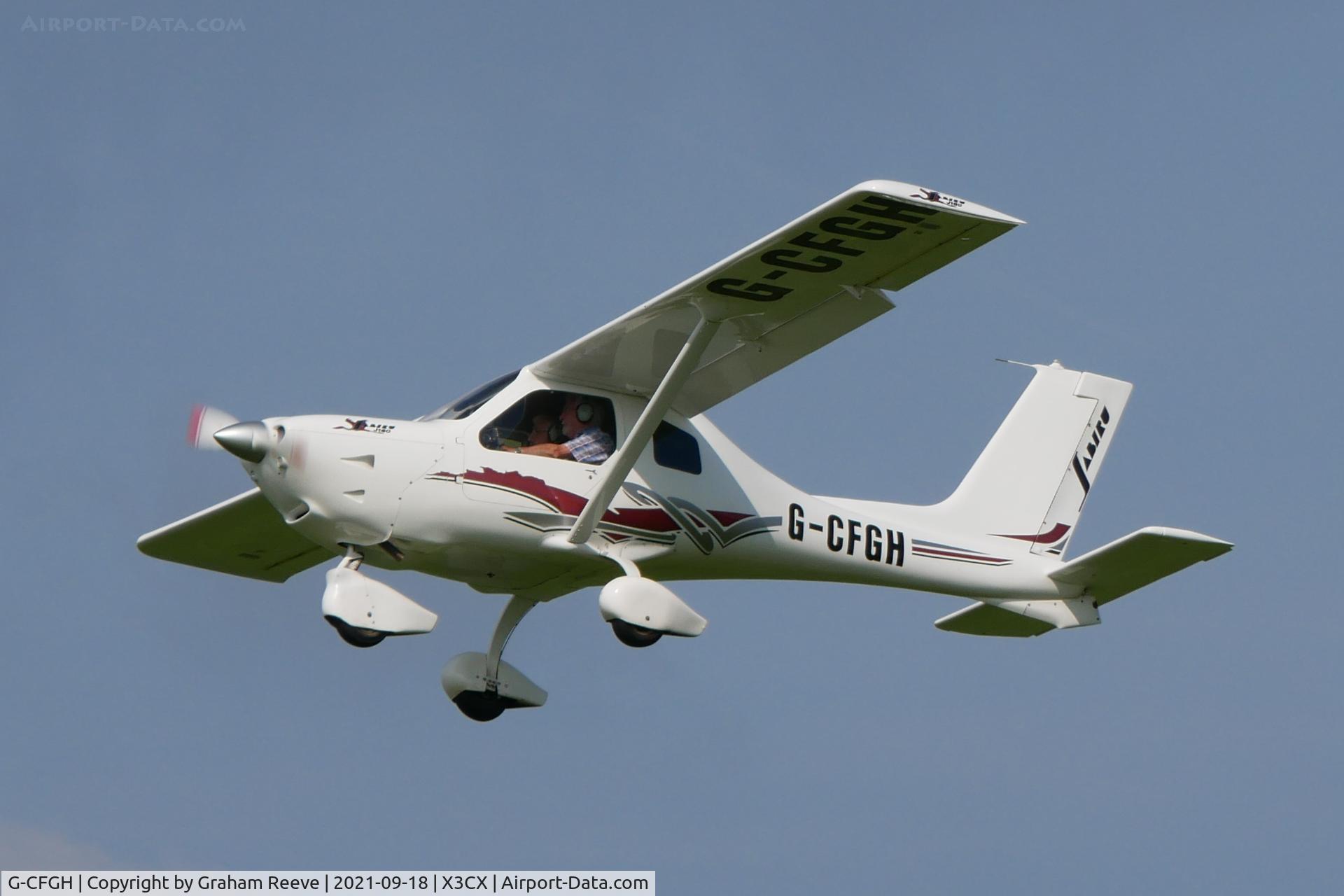 G-CFGH, 2008 Jabiru J160 C/N PFA 346-14693, Departing from Northrepps.