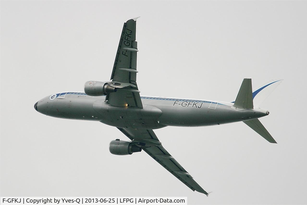F-GFKJ, 1989 Airbus A320-211 C/N 0063, Airbus A320-211, Climbing from Rwy 27L, Roissy Charles De Gaulle Airport (LFPG-CDG)