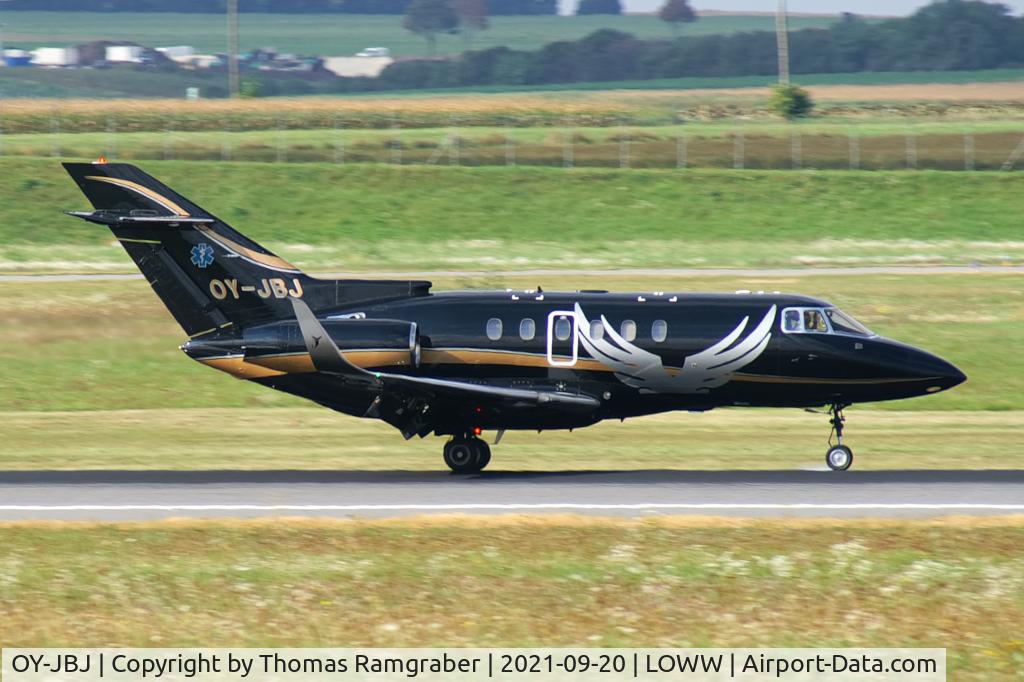 OY-JBJ, 1998 Raytheon Hawker 800XP C/N 258358, Sun Air of Scandinavia Raytheon Hawker 800XP