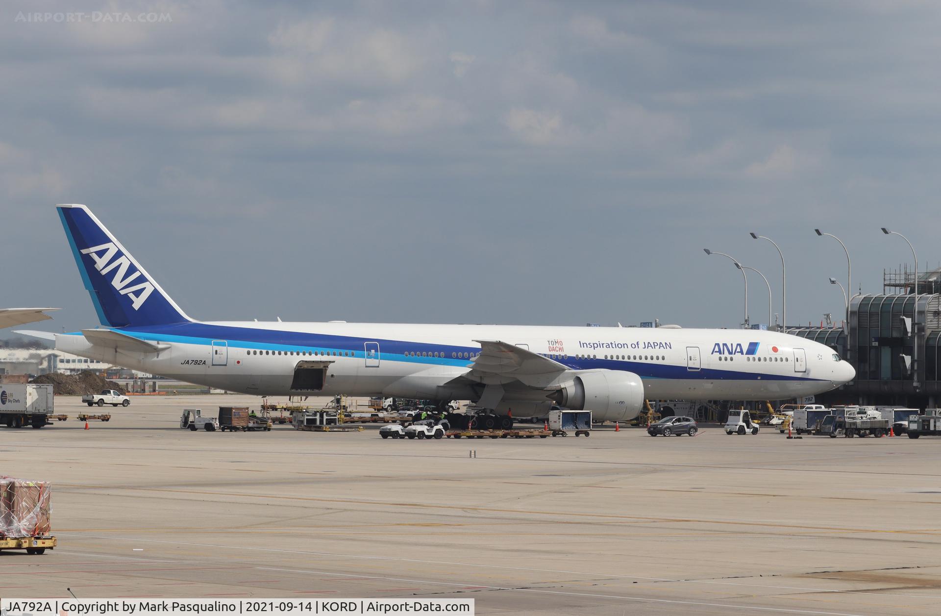 JA792A, 2015 Boeing 777-381/ER C/N 60381, Boeing 777-381/ER