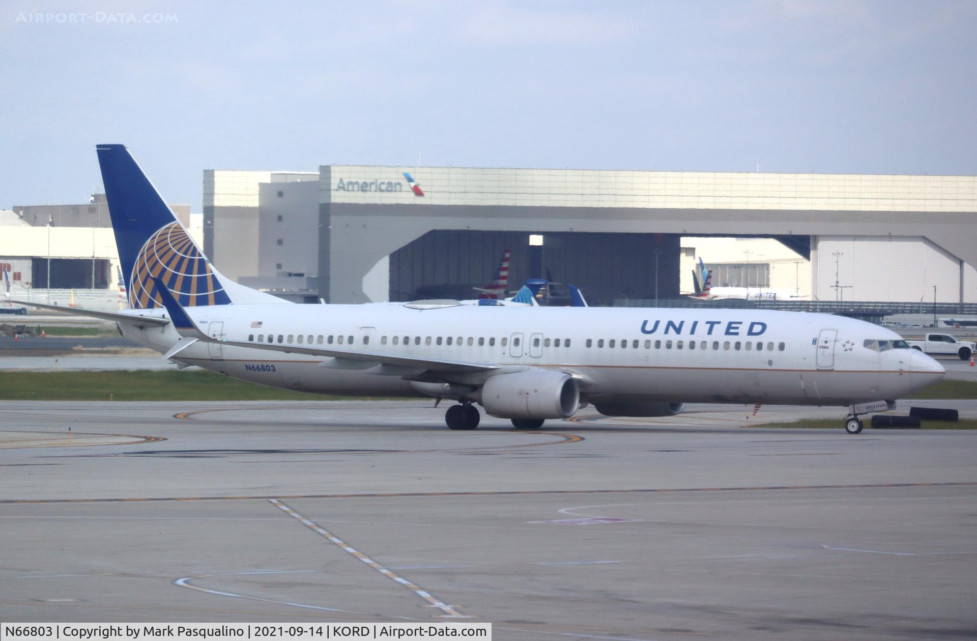 N66803, 2013 Boeing 737-924/ER C/N 42817, Boeing 737-824/ER