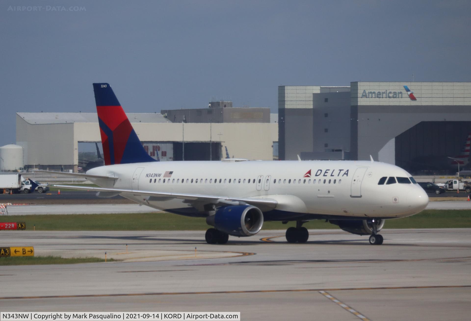 N343NW, 1993 Airbus A320-212 C/N 387, Airbus A320-212