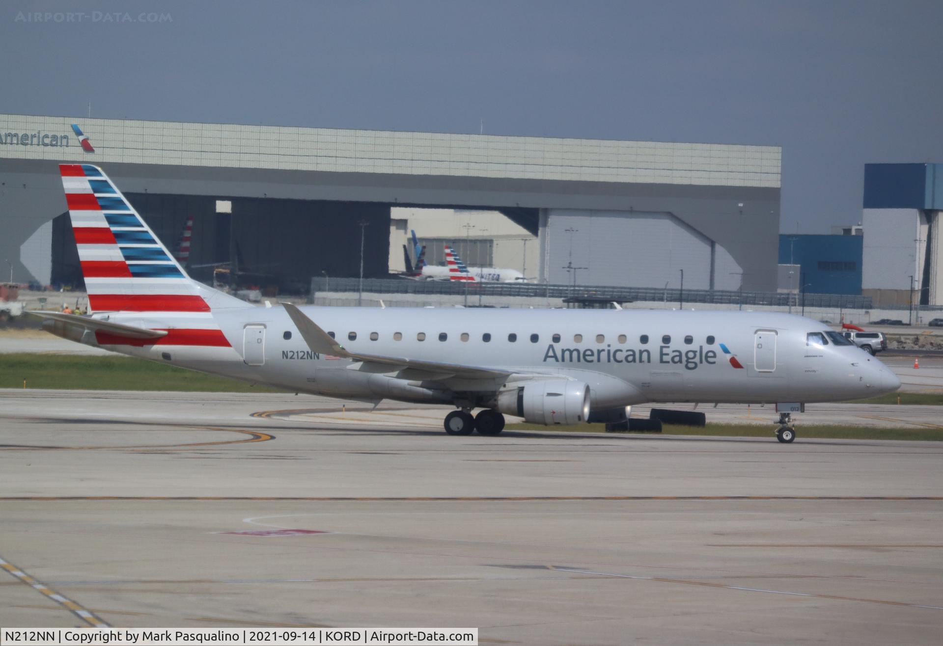 N212NN, 2015 Embraer 175LR (ERJ-170-200LR) C/N 17000504, ERJ-170-200LR