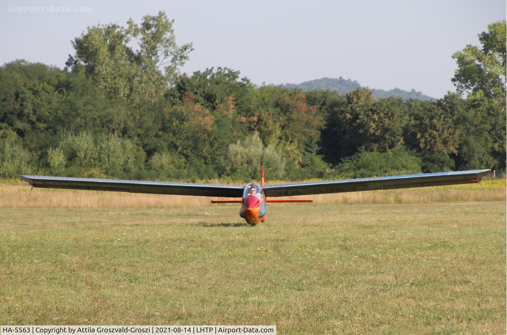 HA-5563, 1989 Rubik R-26SU Góbé 82 C/N AA800065, LHTP - Tapolca Airport, Hungary