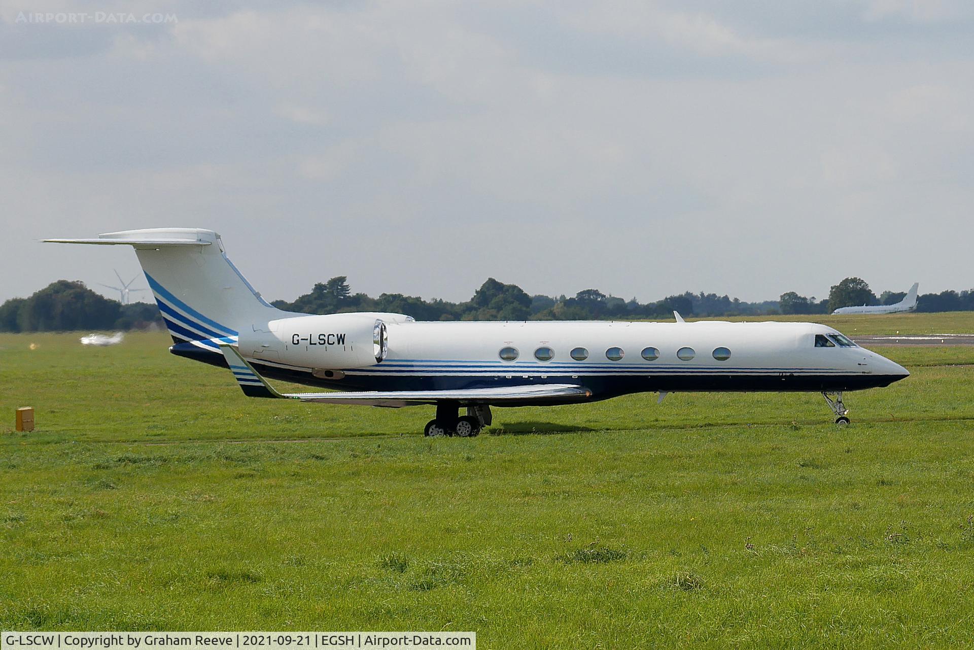 G-LSCW, 2014 Gulfstream Aerospace GV-SP (G550) C/N 5471, Departing from Norwich.