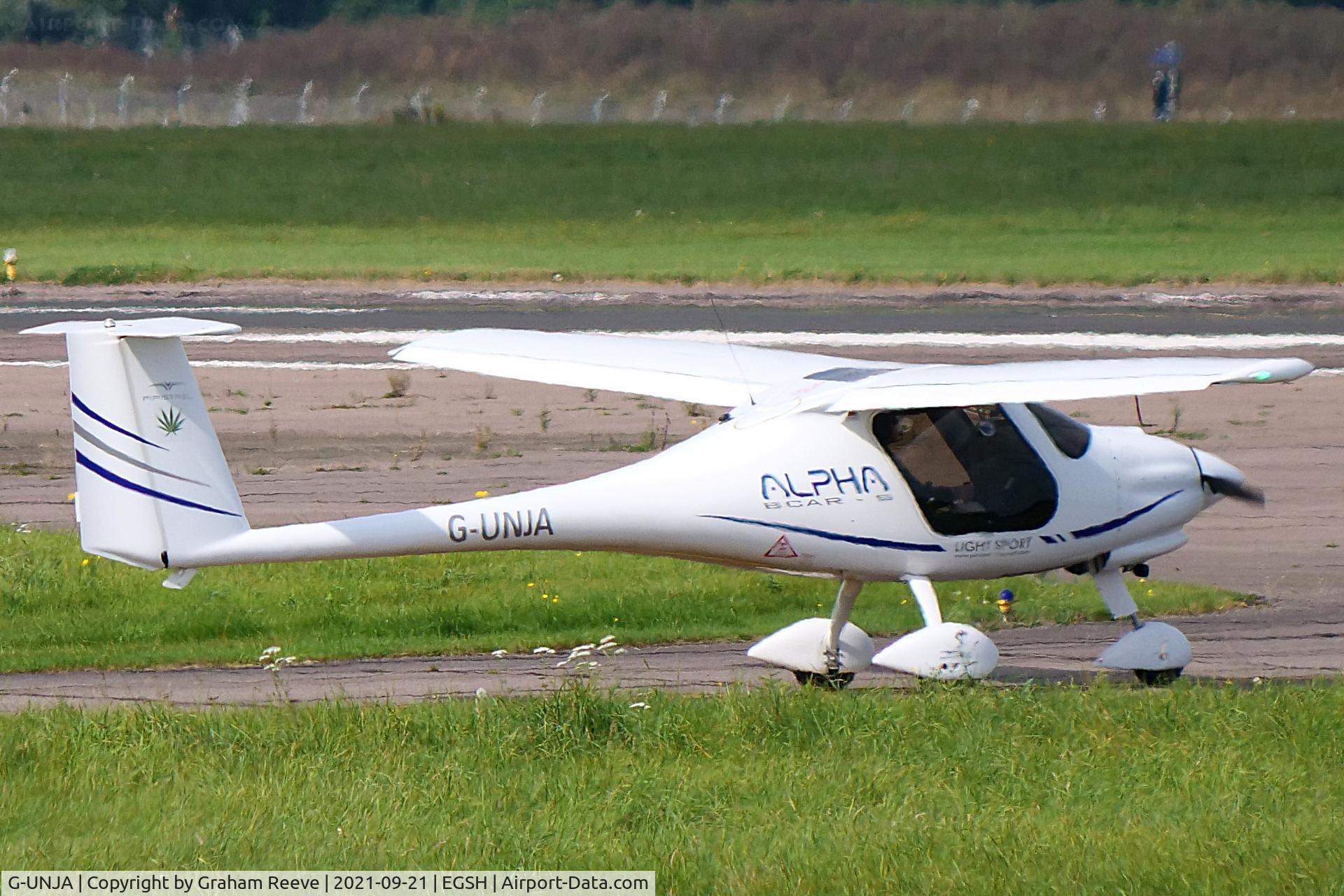 G-UNJA, 2020 Pipistre Alpha BCAR-S 164 C/N AT1640009, Departing from Norwich.