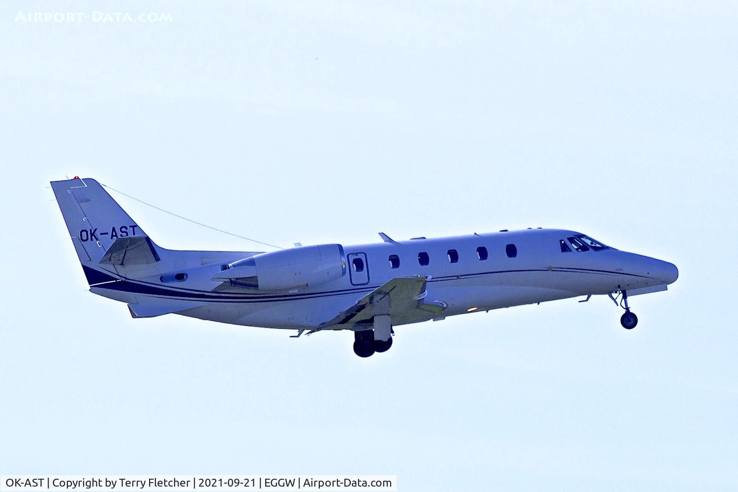 OK-AST, 2000 Cessna 560XL Citation Excel C/N 560-5068, At Luton