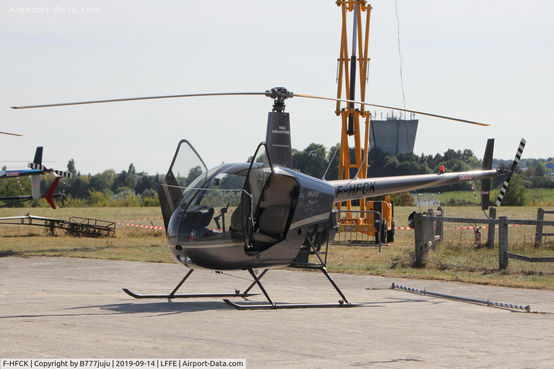 F-HFCK, Robinson R22 Beta II C/N 3359, at Enghien