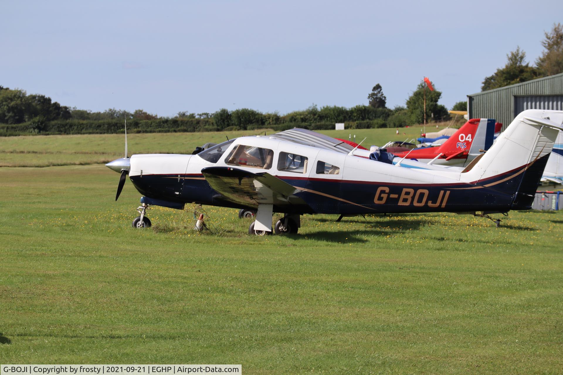 G-BOJI, 1979 Piper PA-28RT-201 Arrow IV C/N 28R-7918221, popham 21.9.2021