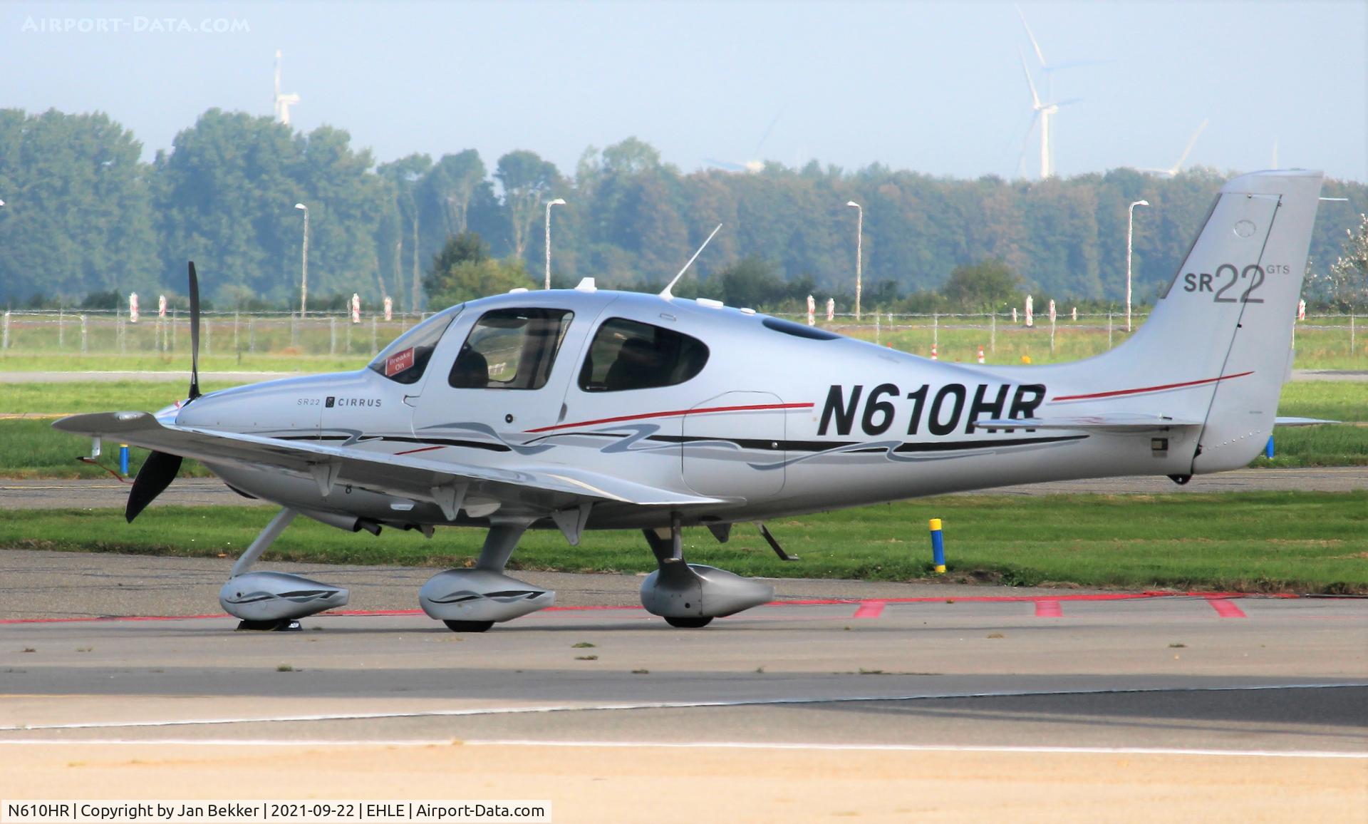 N610HR, Cirrus SR22 C/N 3462, Lelystad Airport