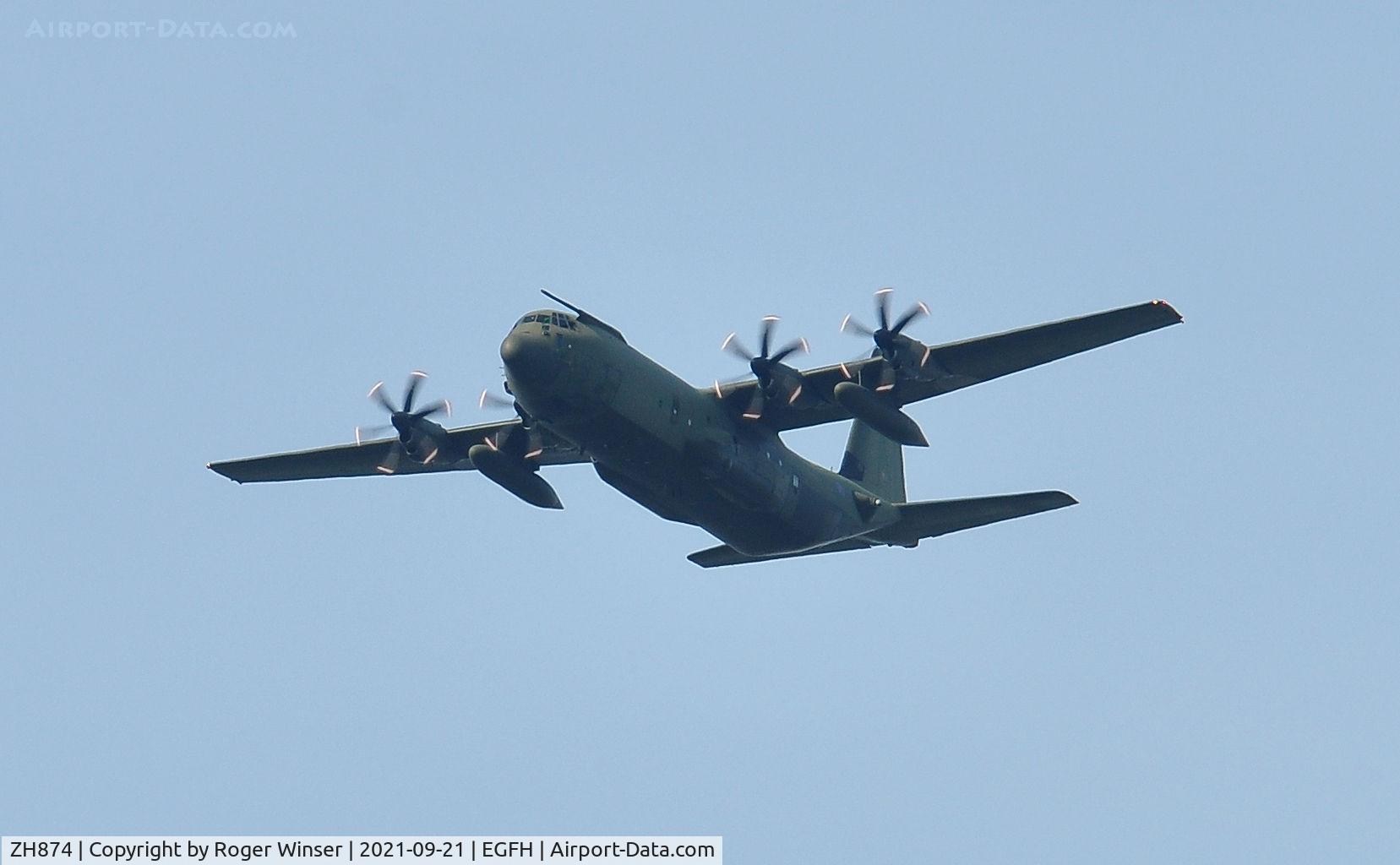 ZH874, 1997 Lockheed Martin C-130J-30 Hercules C.4 C/N 382-5458, RAF Hercules aircraft coded 874 approaching Runway 22 at 2000 feet.