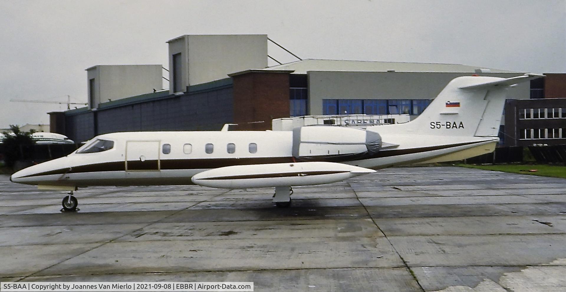 S5-BAA, 1986 Learjet 35A C/N 35A-618, Slide scan