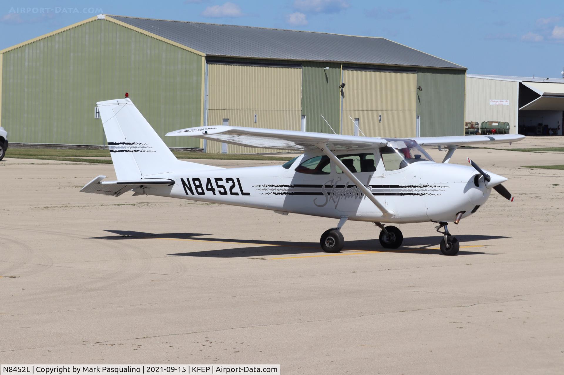 N8452L, 1968 Cessna 172L Skyhawk C/N 17256652, Cessna 172I