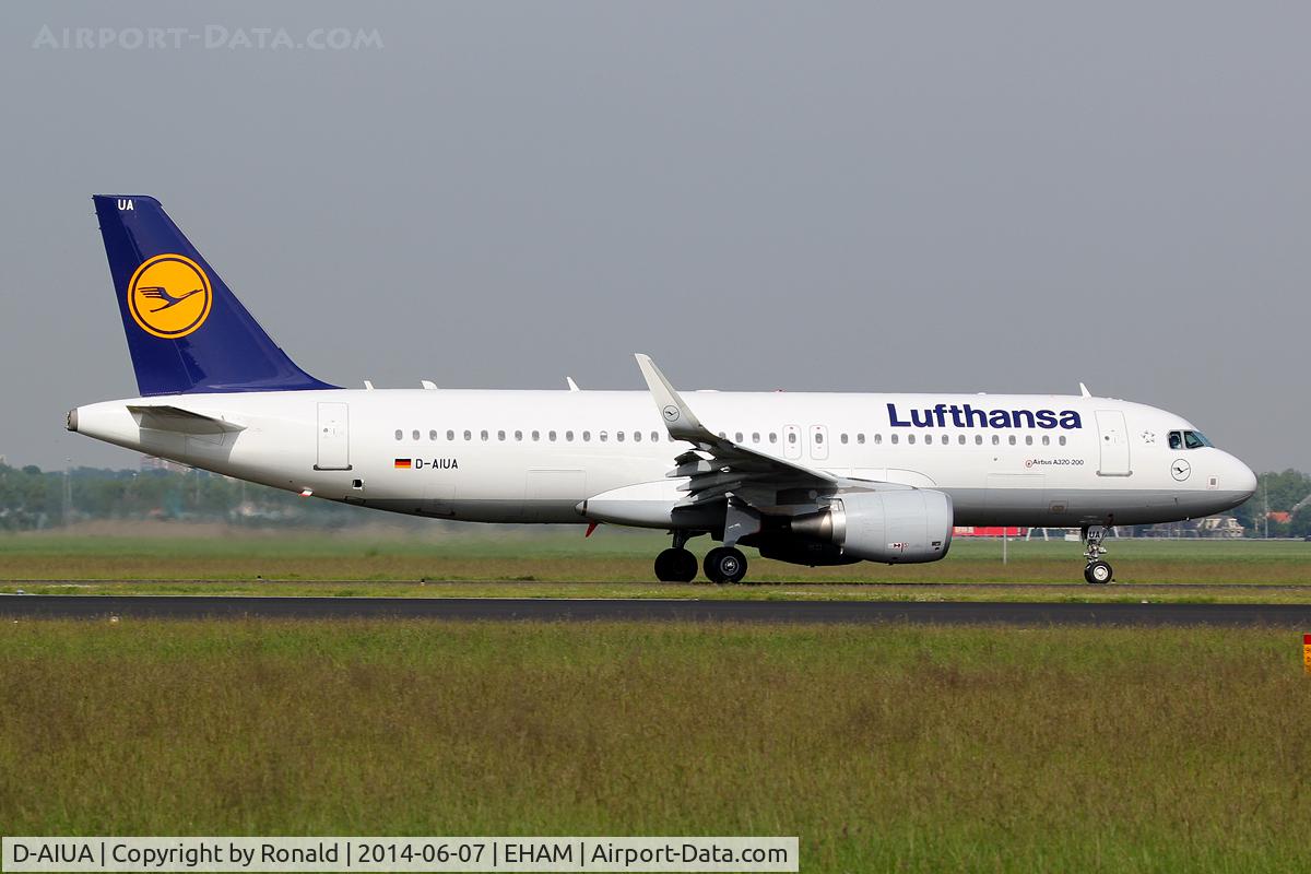 D-AIUA, 2013 Airbus A320-214 C/N 5935, at spl