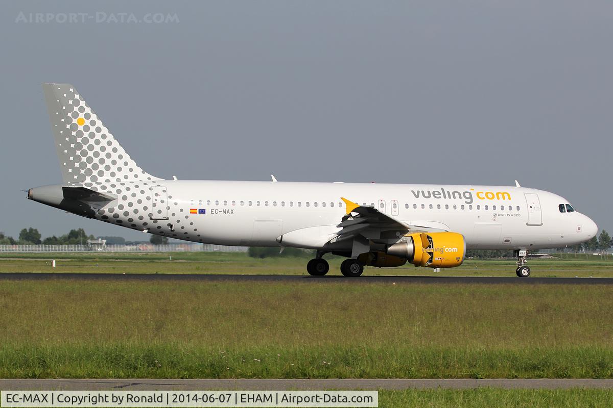 EC-MAX, 2010 Airbus A320-214 C/N 4478, at spl