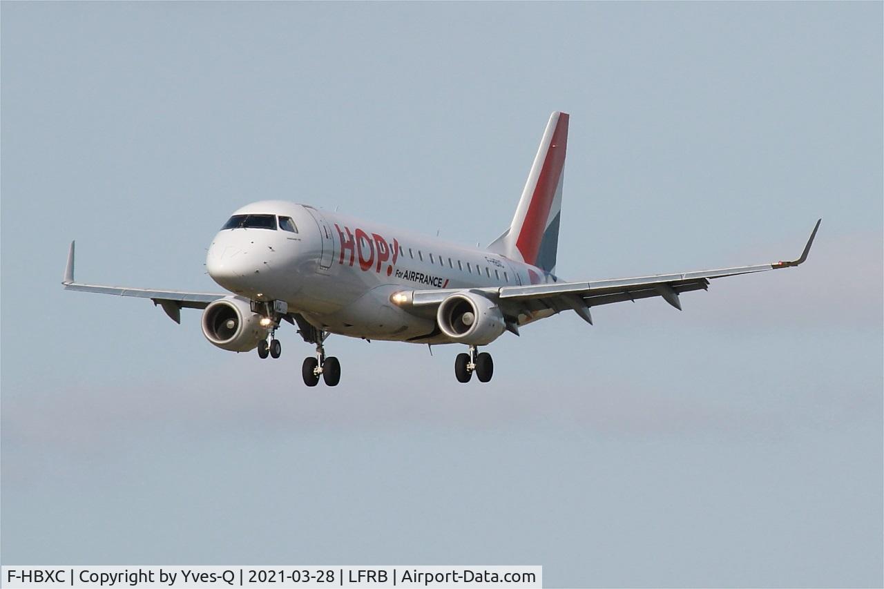F-HBXC, 2008 Embraer 170ST (ERJ-170-100ST) C/N 17000263, Embraer 170ST, Short approach rwy 25L, Brest-Bretagne airport (LFRB-BES)