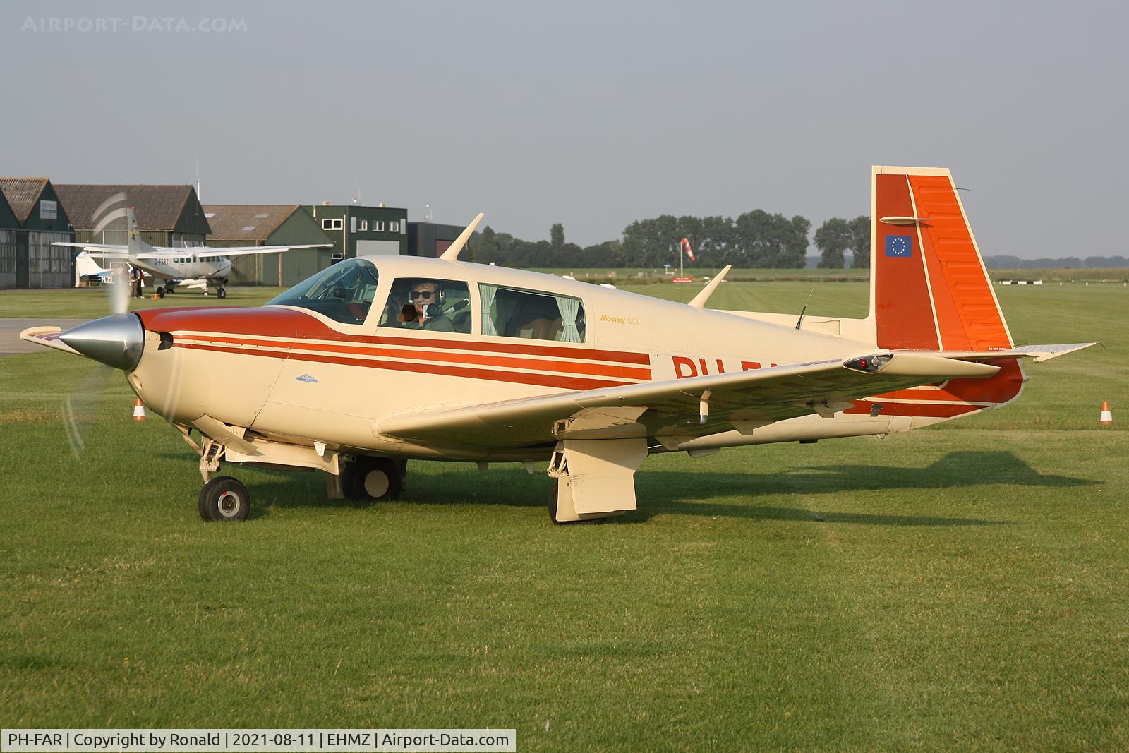 PH-FAR, 1984 Mooney M20J 201 C/N 24-1447, at ehmz