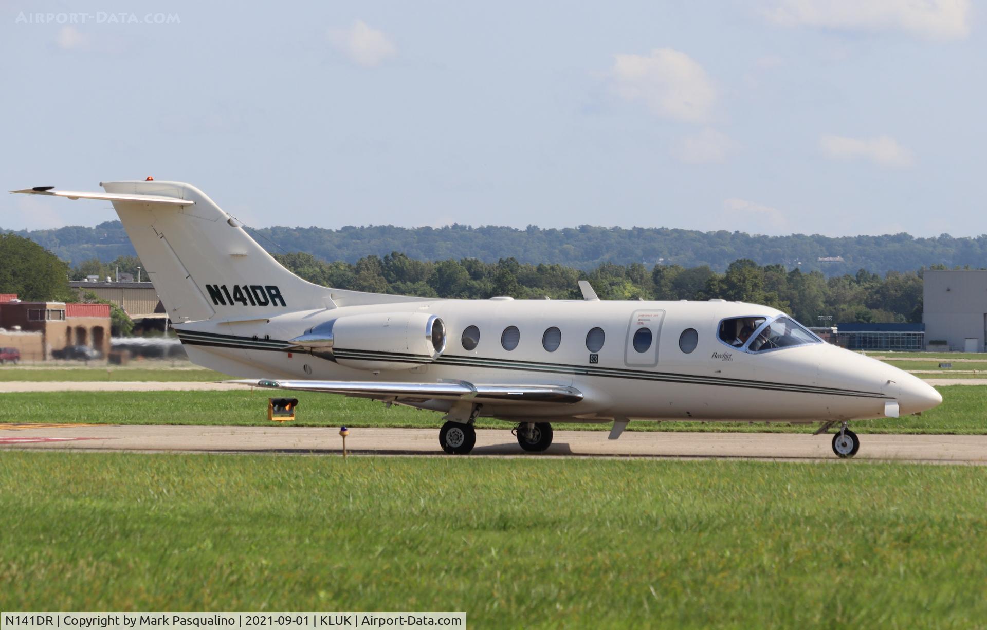 N141DR, 1998 Raytheon Aircraft Company 400A C/N RK-184, Beech 400A