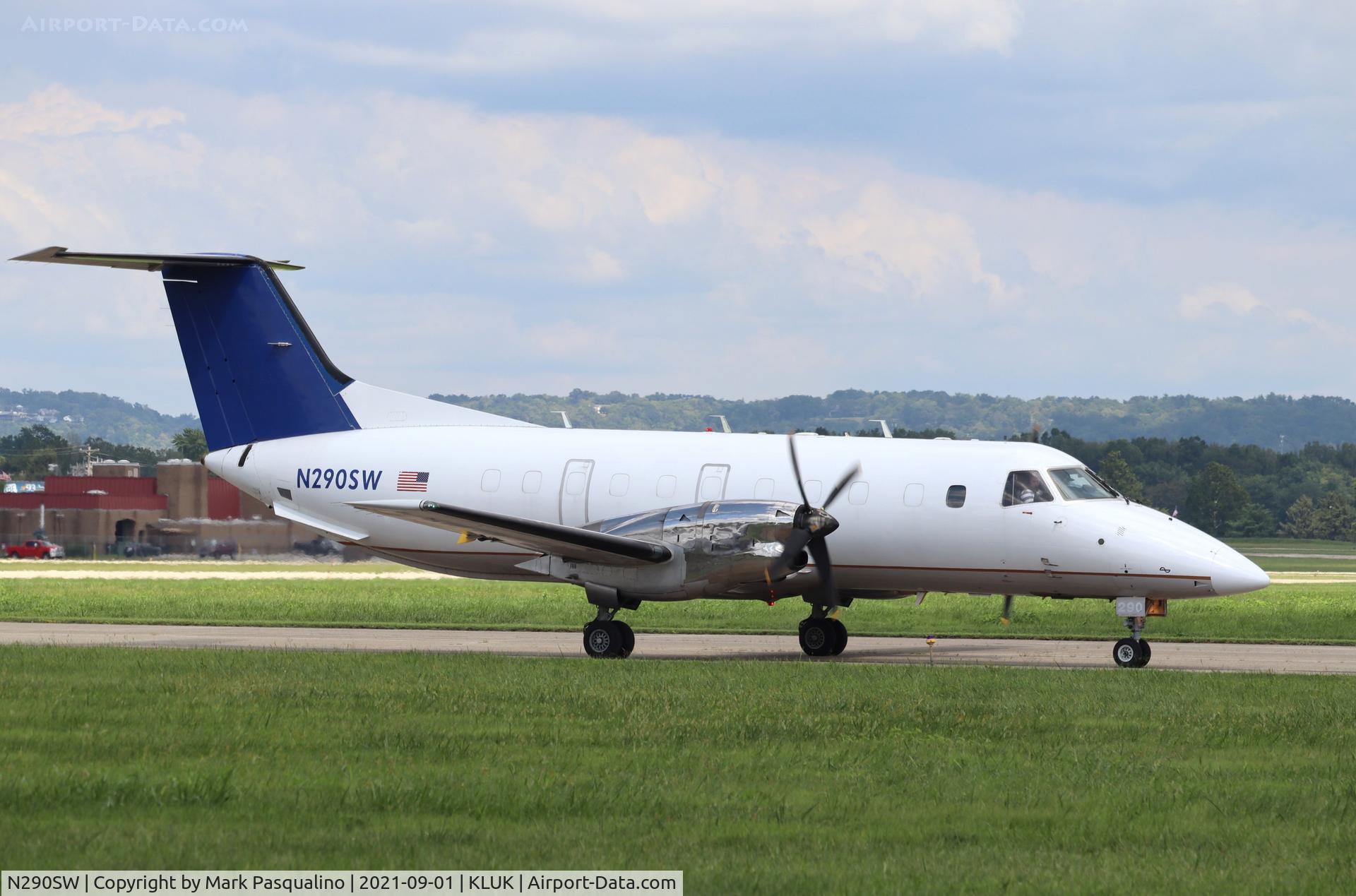 N290SW, 1996 Embraer EMB-120ER Brasilia C/N 120317, EMB-120ER