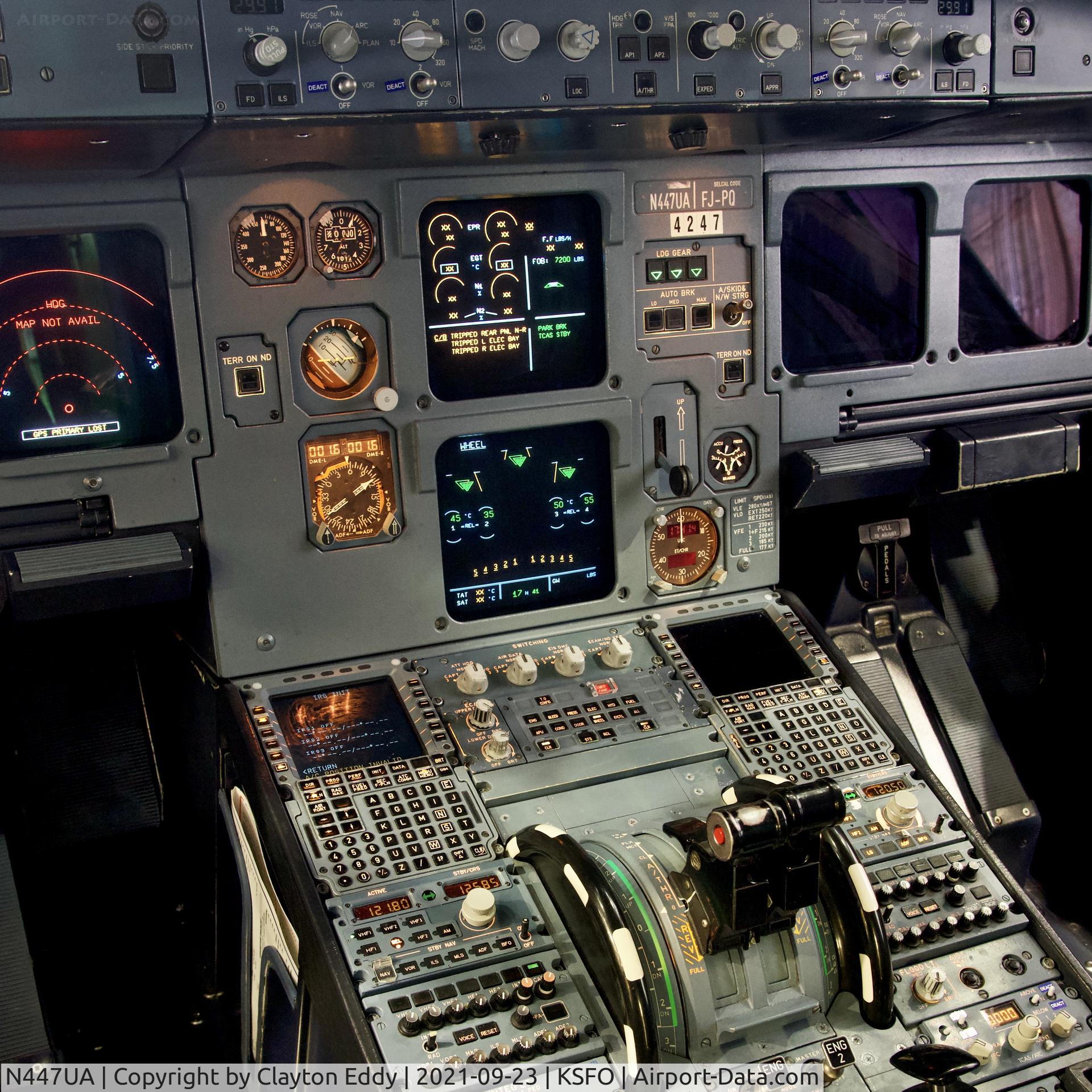 N447UA, 1998 Airbus A320-232 C/N 836, SFO 2021.