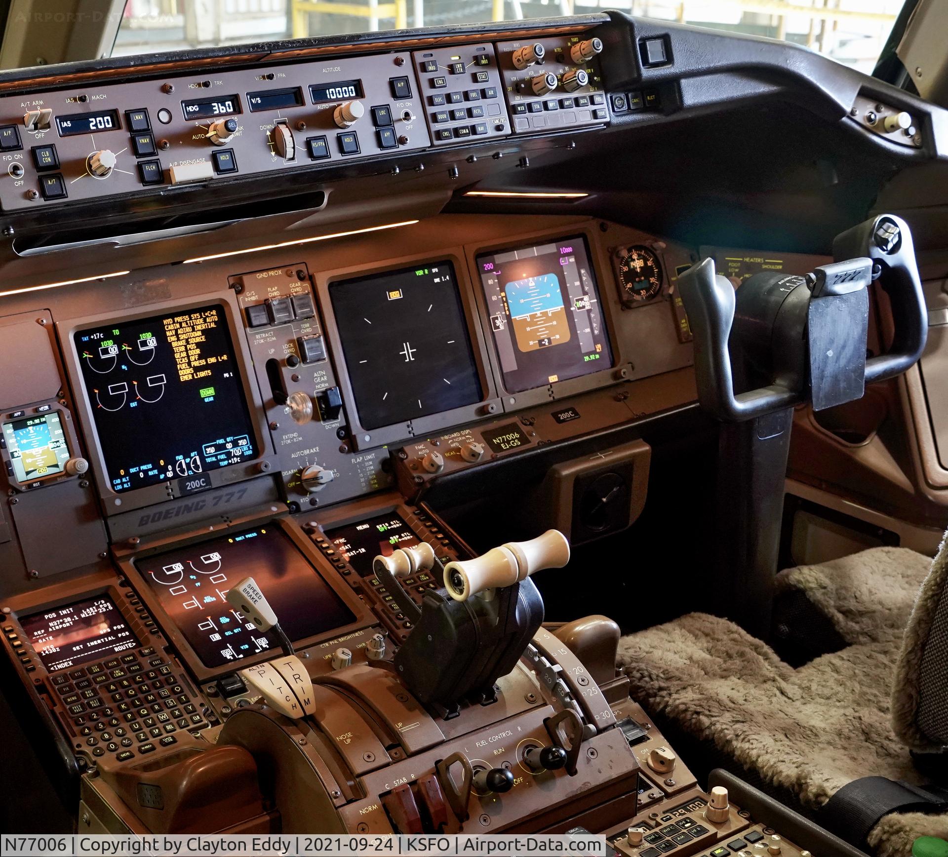 N77006, 1998 Boeing 777-224 C/N 29476, SFO 2021.