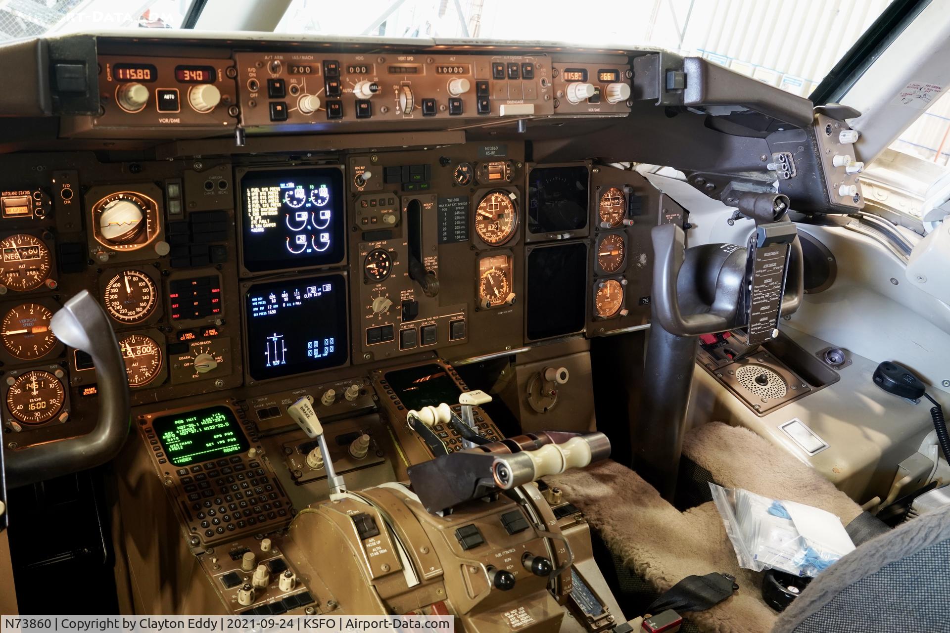 N73860, 2001 Boeing 757-33N C/N 32584, SFO 2021.