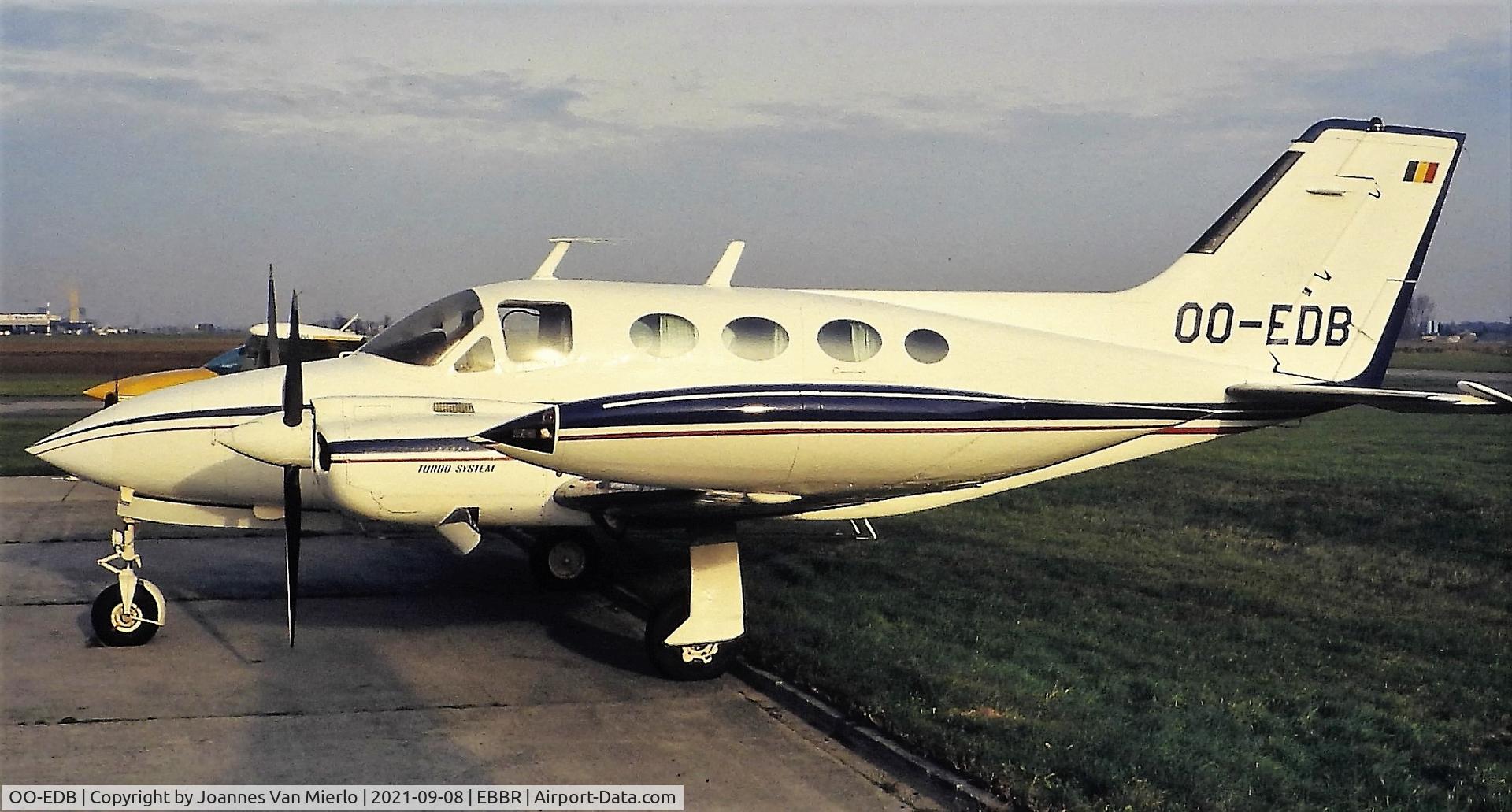 OO-EDB, 1970 Cessna 421A Golden Eagle Golden Eagle C/N 421A-0138, Slide scan