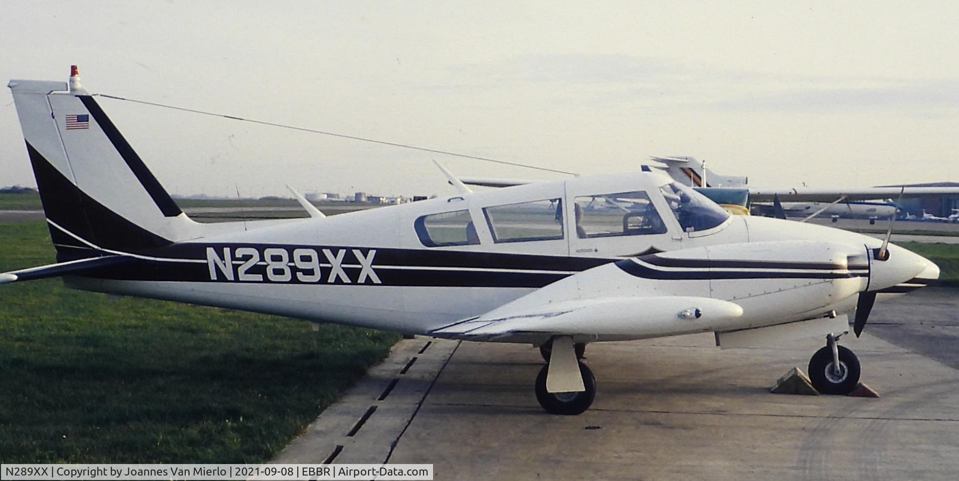 N289XX, 1971 Piper PA-39 Twin Comanche C/N 39-112, Slide scan